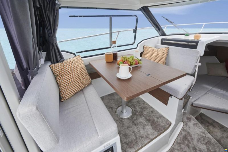 Jeanneau Merry Fisher 795