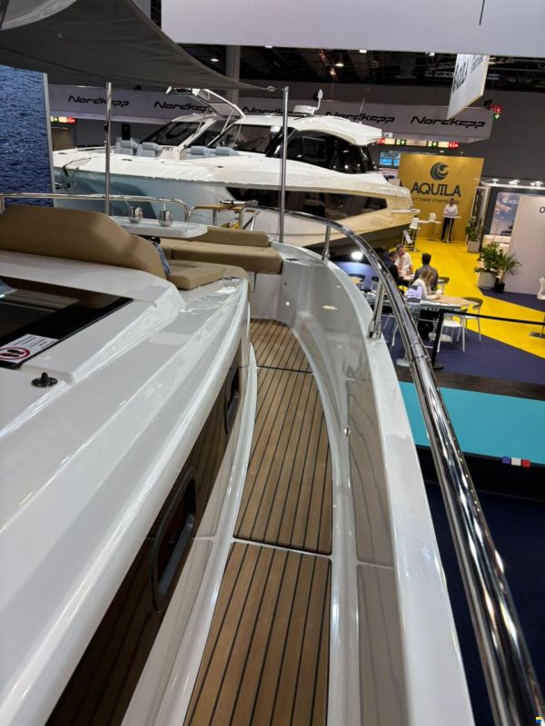 Wellcraft 38 EXPLORER