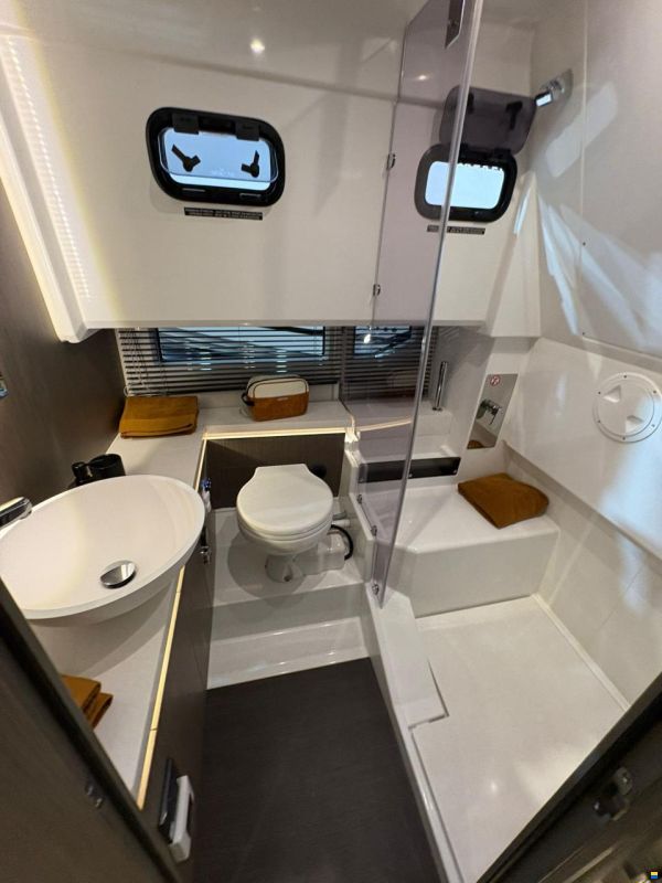 Wellcraft 38 EXPLORER