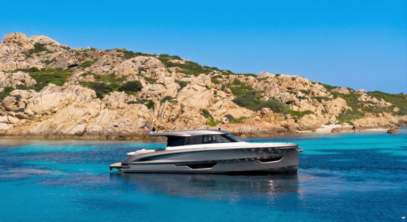 Solaris Power 52 Coupe