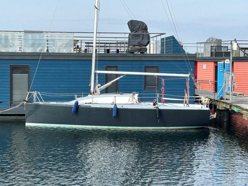 One-Off/ Cruiser-Racer