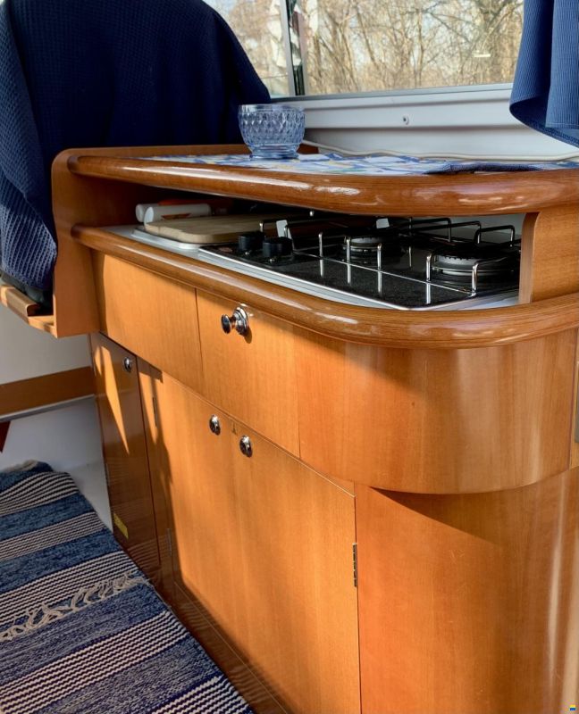 Beneteau Antares 760