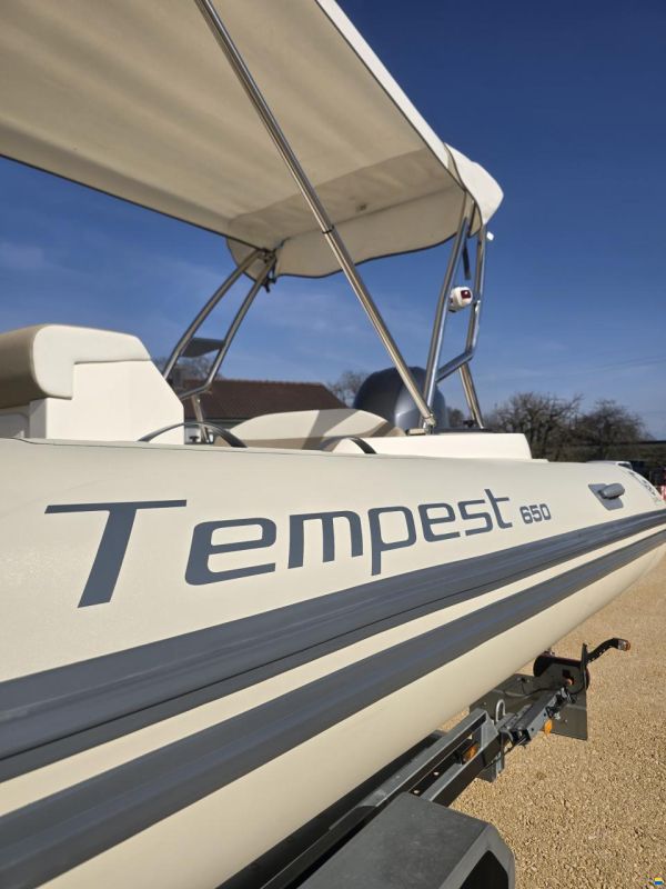 Capelli Tempest 650