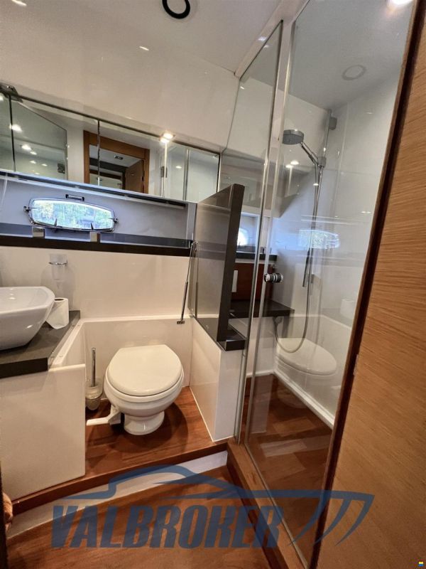 Fairline TARGA 64 GT