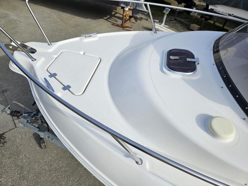 Quicksilver 650 Weekend