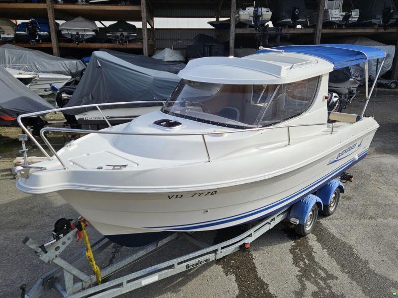 Quicksilver 650 Weekend