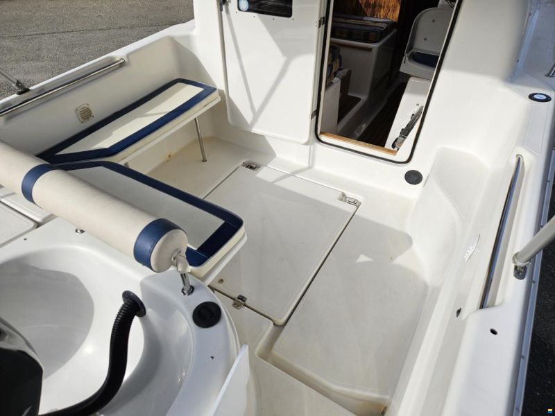 Quicksilver 650 Weekend