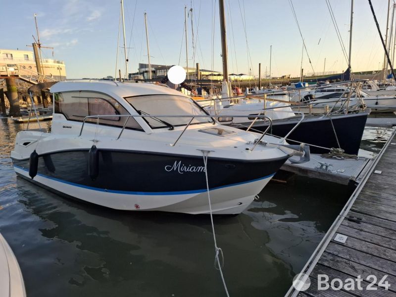 Quicksilver 705 Activ Cruiser