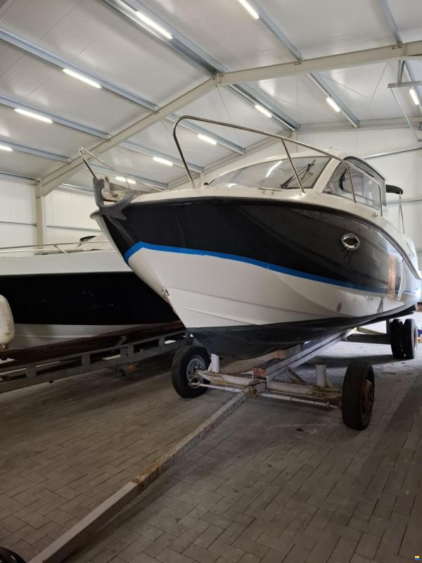 Quicksilver 705 Activ Cruiser