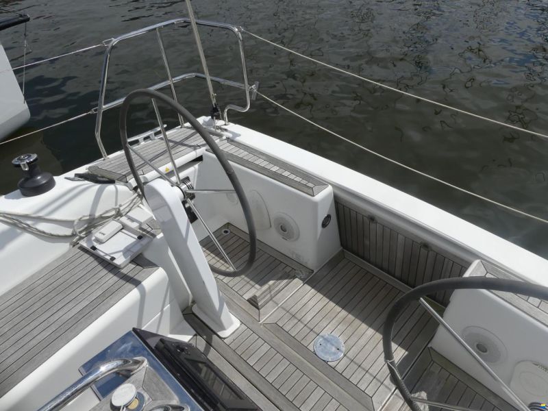 Hanse 345