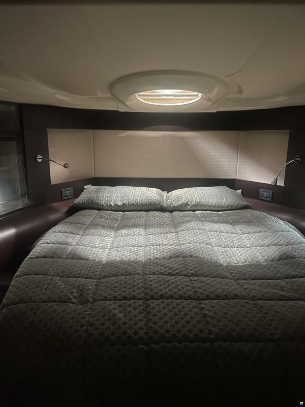 Azimut 43S