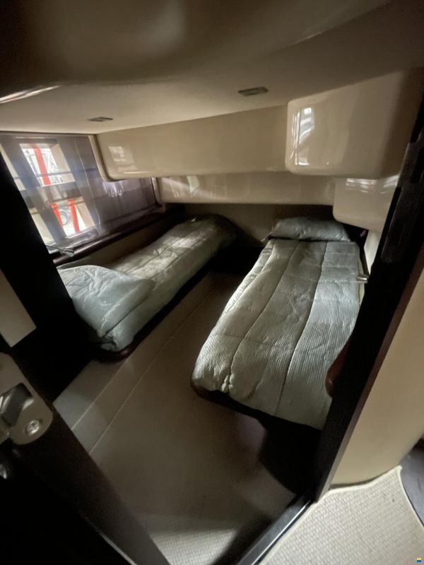 Azimut 43S