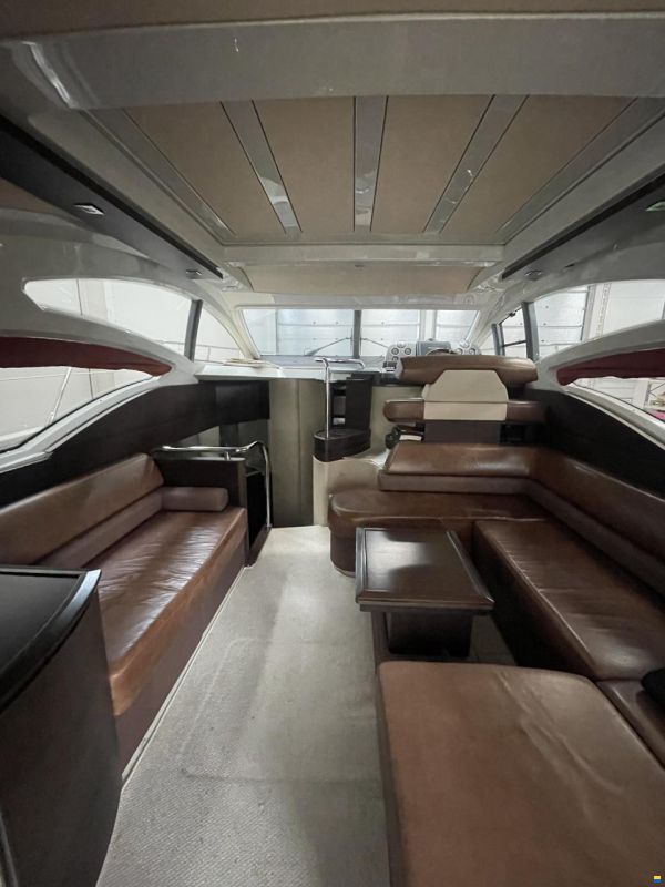 Azimut 43S