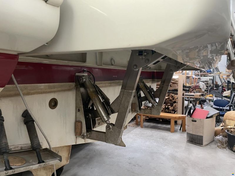 Azimut 43S