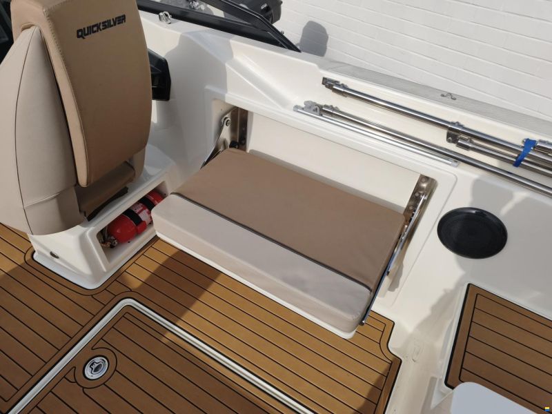 Quicksilver Activ 675 Cruiser