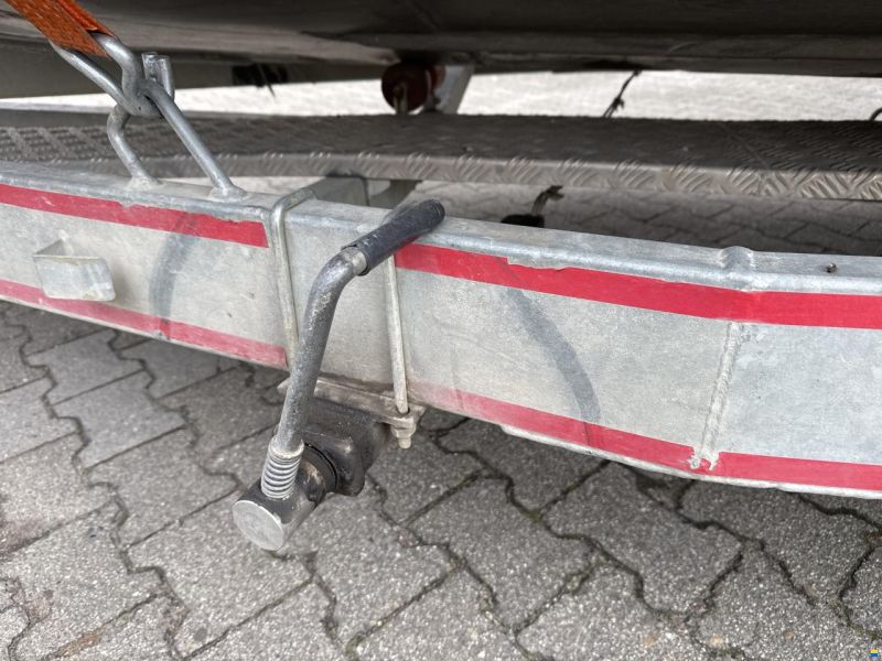 Barro Landungsboot mit Bugklappe