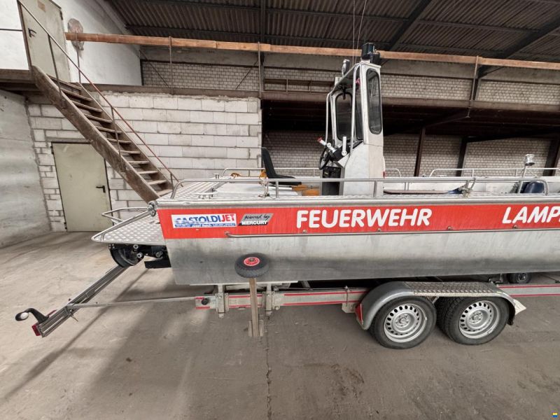 Barro Landungsboot mit Bugklappe