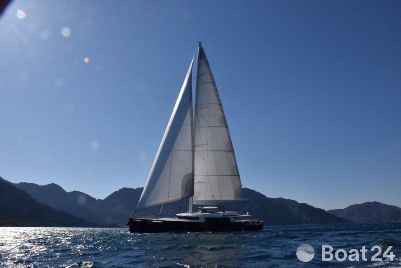 Mengi Yay 40 m Custom Motorsailer