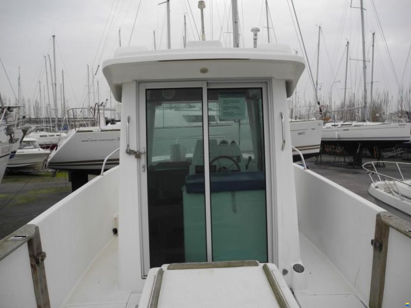 Beneteau Antares 700 P