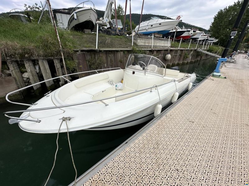 Jeanneau CapCamarat 625