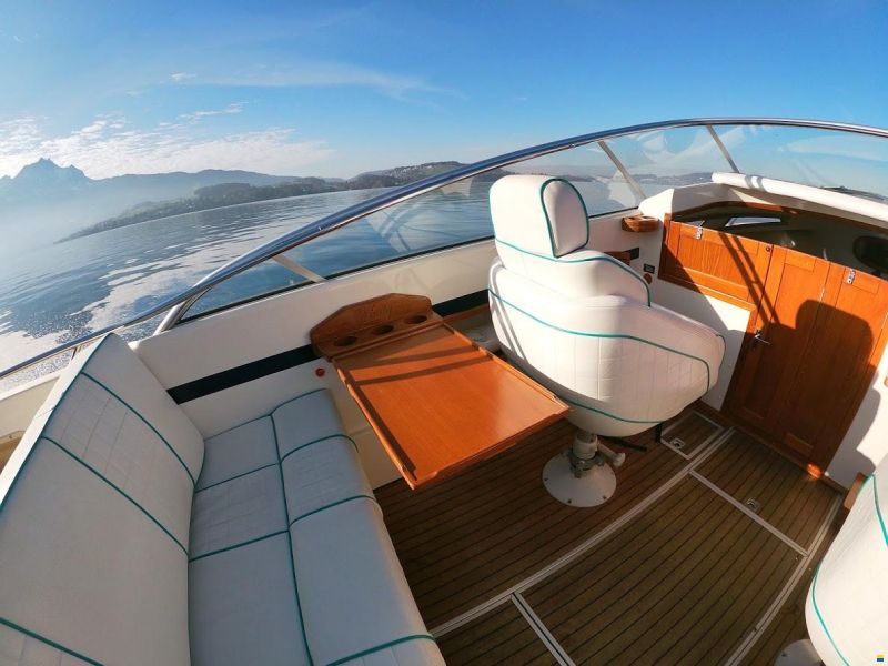 Windy 8000 Full Cabin