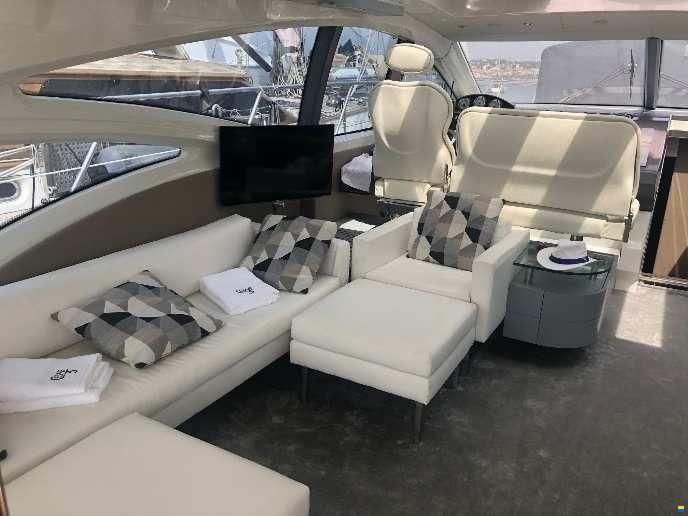 Azimut 68 S