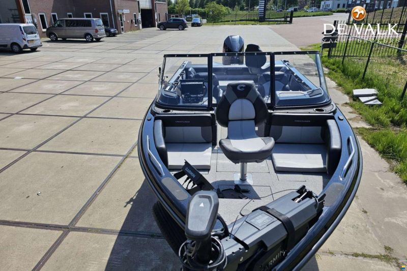 Crestliner Sportfish 2050