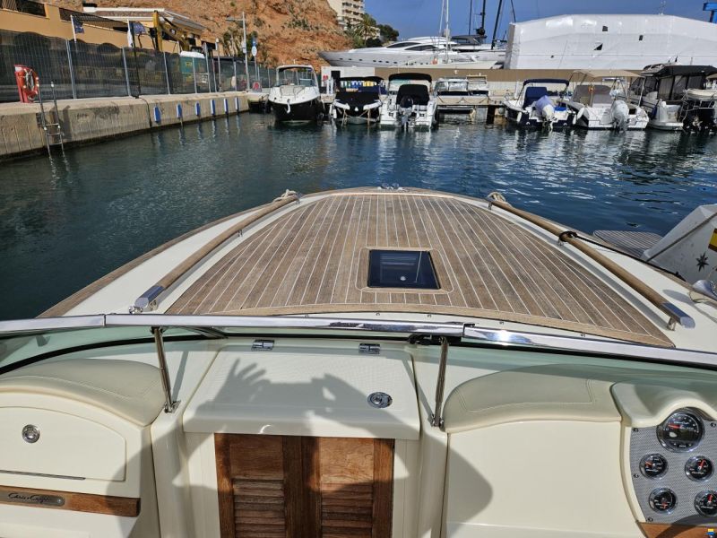 Chris Craft Corsair 28