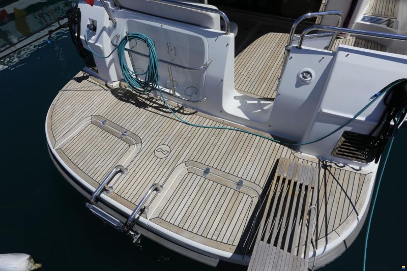 Nimbus 365 Coupe