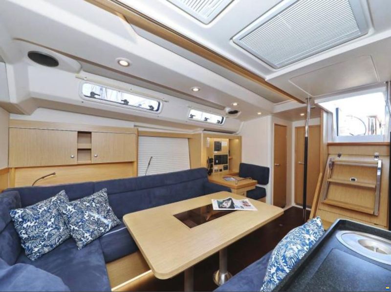 Hanse 505