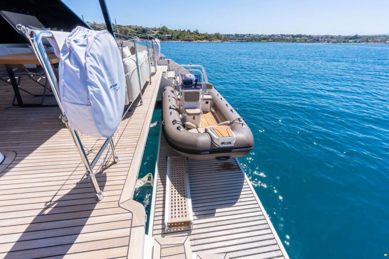 Sunreef 60 SAILING