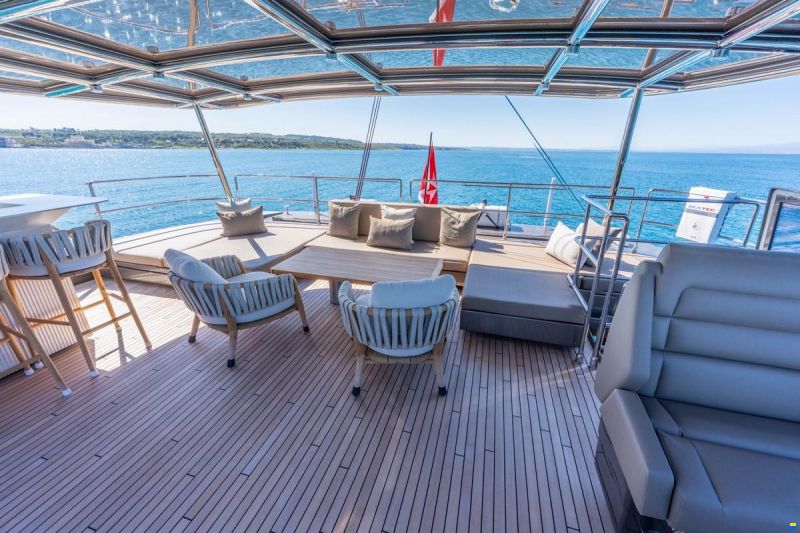 Sunreef 60 SAILING