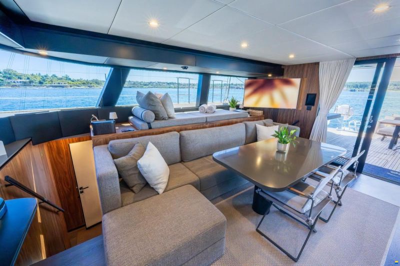 Sunreef 60 SAILING