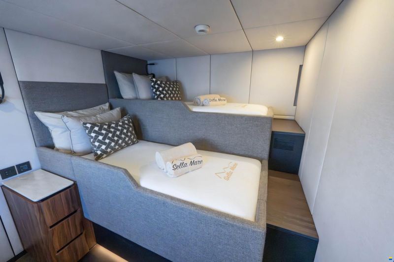 Sunreef 60 SAILING