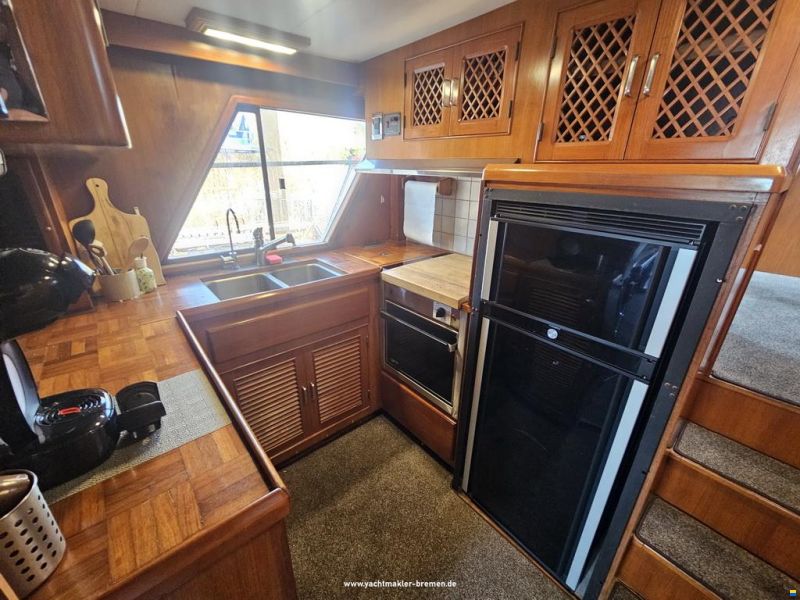 King Yachts Sea Ranger 53