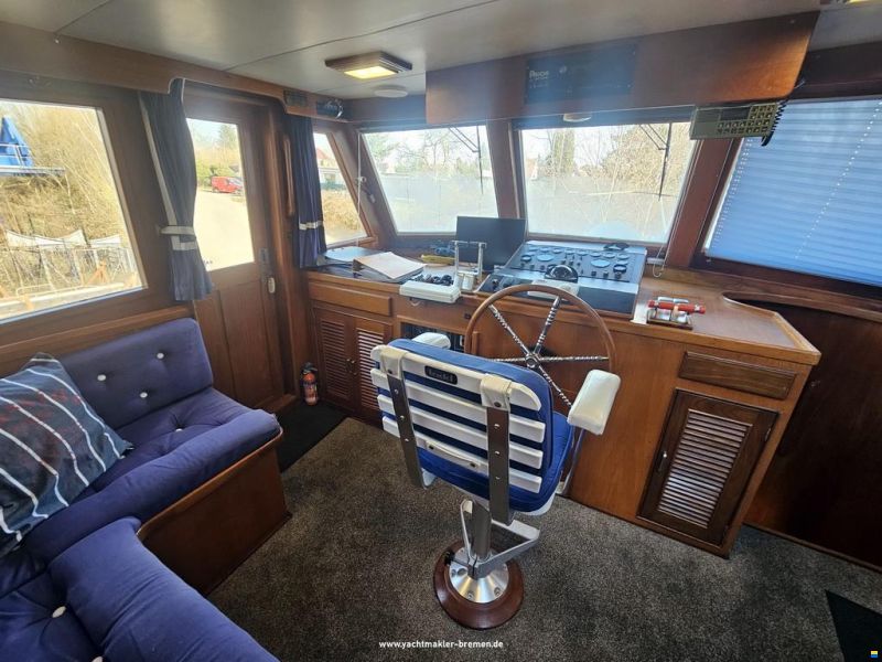 King Yachts Sea Ranger 53