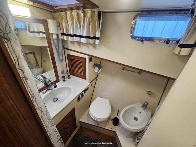 King Yachts Sea Ranger 53