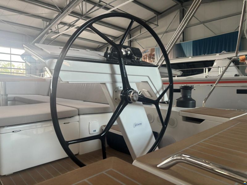 Hanse 510