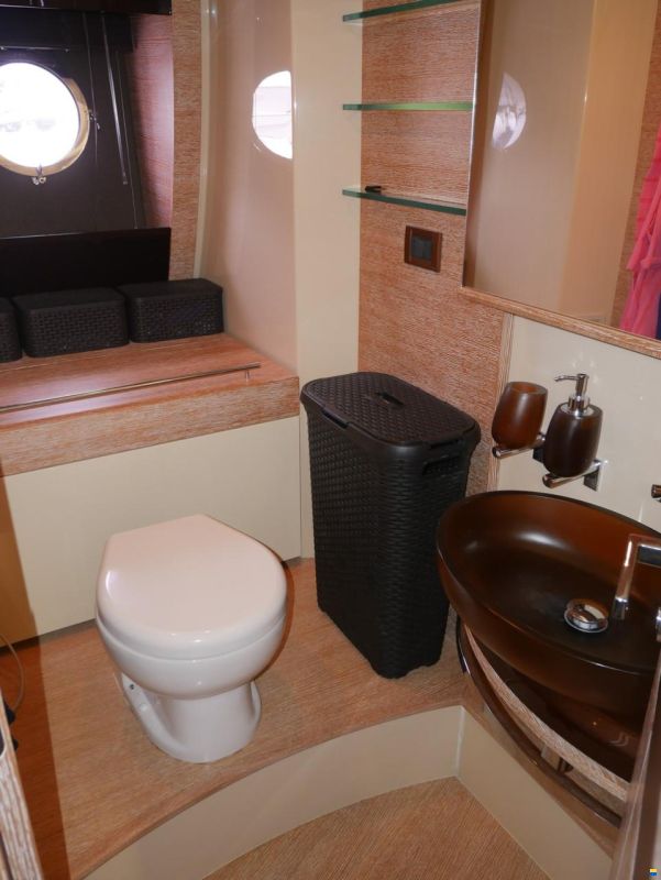 Azimut 60