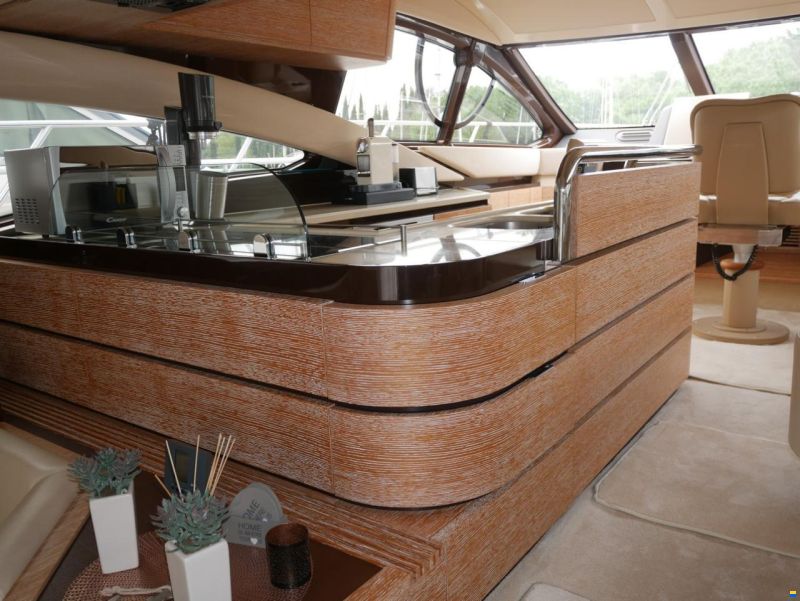 Azimut 60