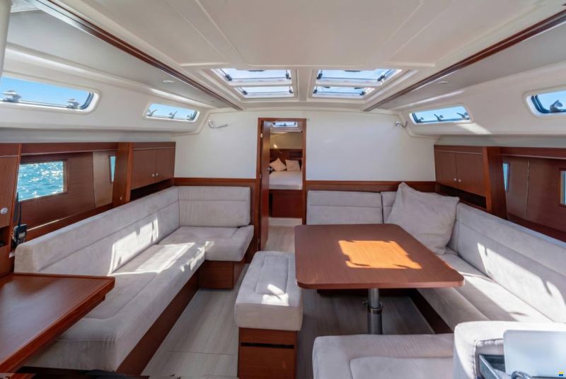 Hanse 455