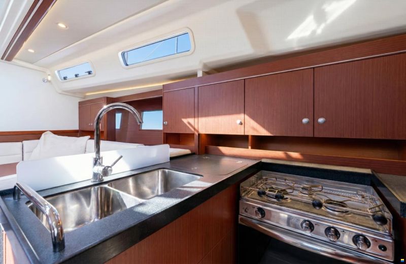 Hanse 455