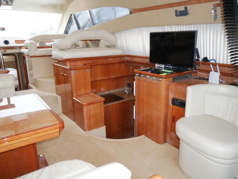 Ferretti 480
