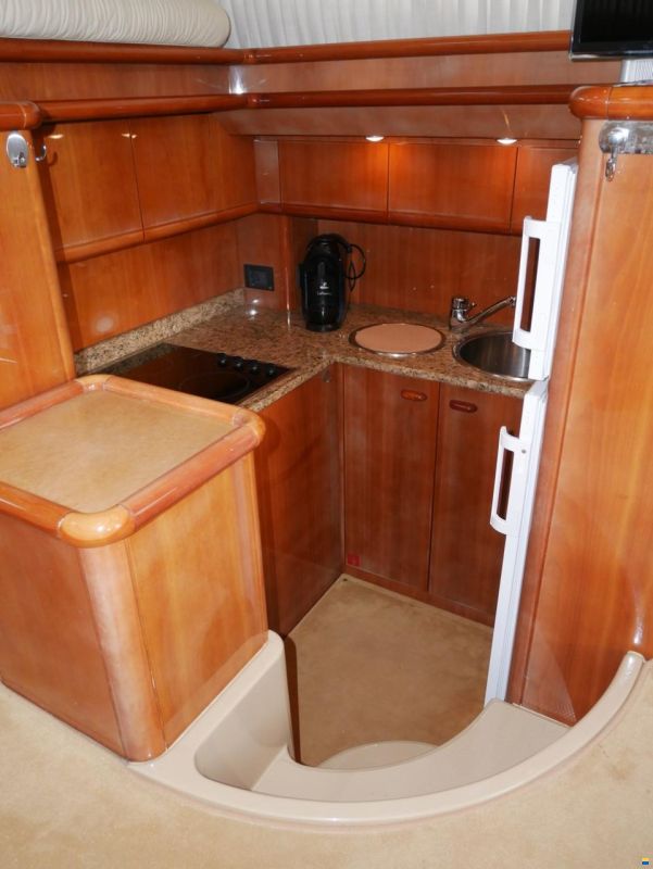 Ferretti 480