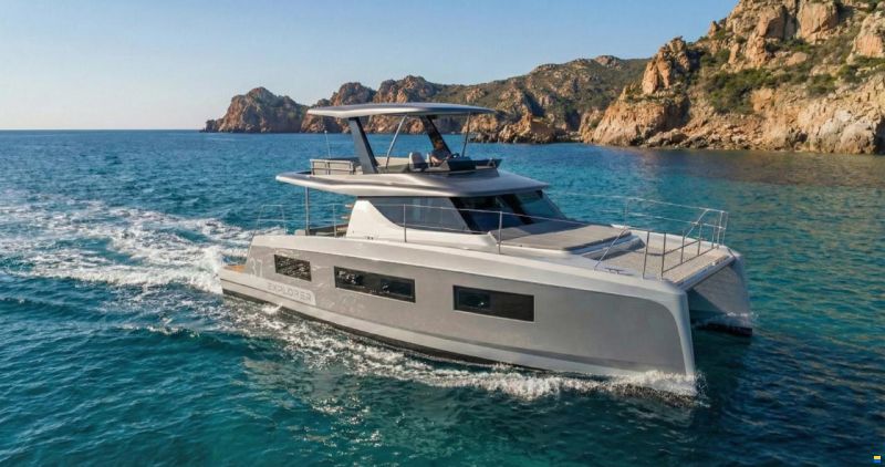 Aventura 37 Explorer Fly-Bridge