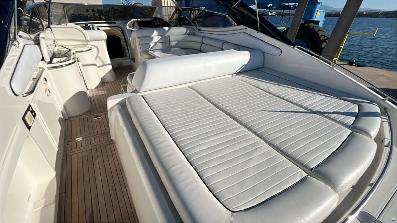 Sunseeker Predator 63