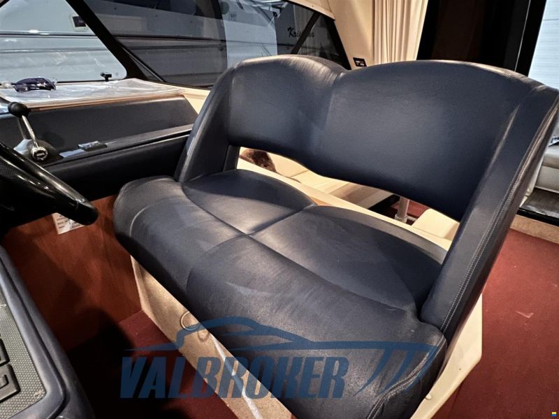 Sealine C 39