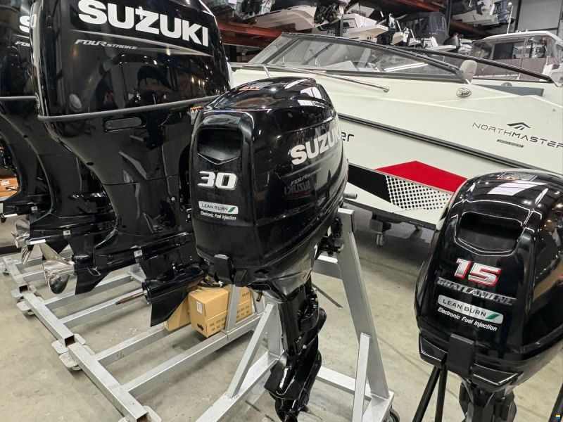 Suzuki DF30ARL EFI