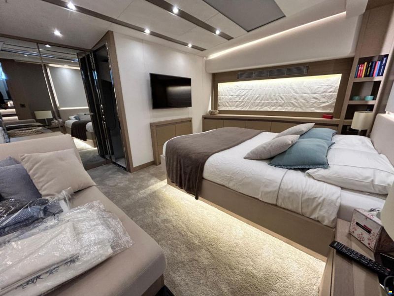 Prestige 680 Fly