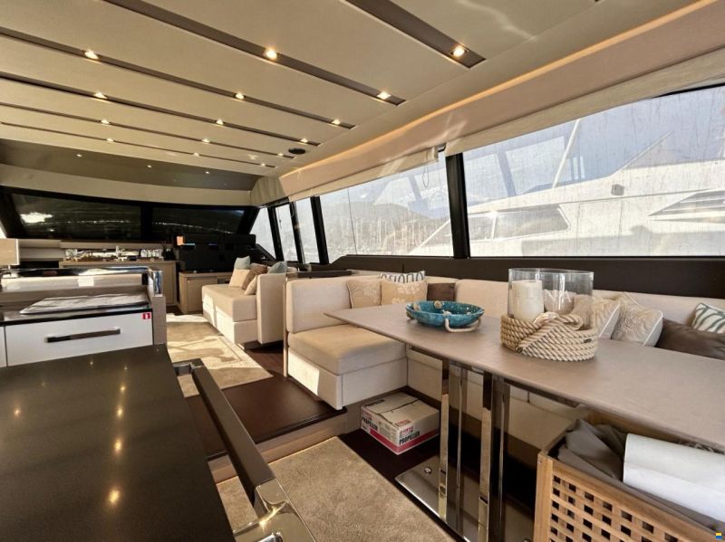 Prestige 680 Fly